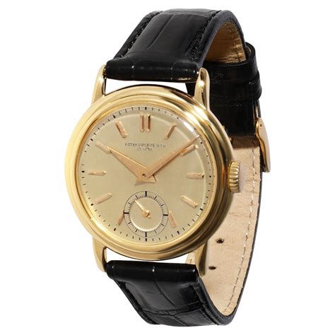 patek philippe calatrava yellow gold.